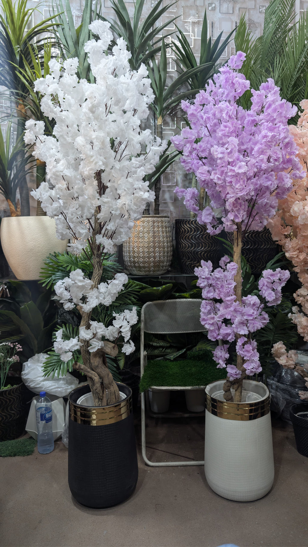 Artificial Blossom Plant White and Lavender in Gold Rim Pots